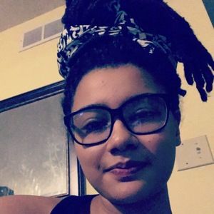 Meet your Posher, Maya